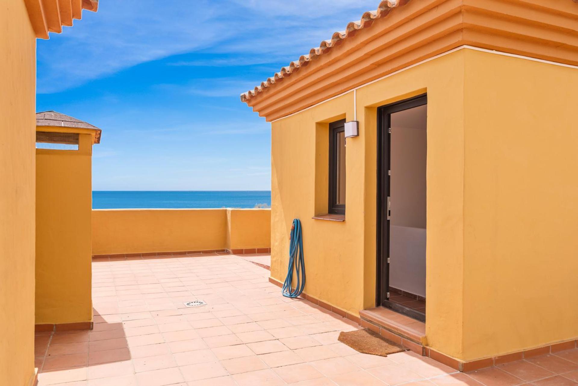 Sky And Sea Estepona Penthouse エクステリア 写真
